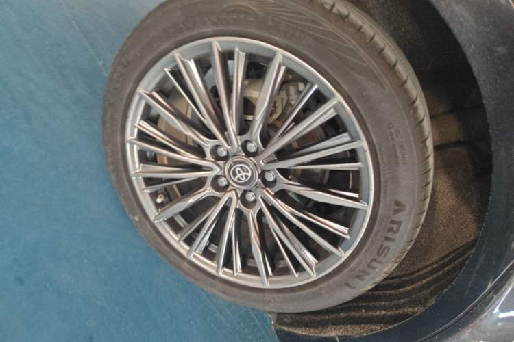 Used Toyota Camry 2019 Revised Version 2.5G Luxury Edition Right Rear Wheel Hub