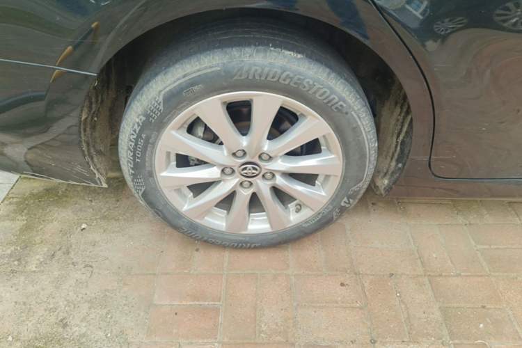 Used Toyota Camry 2019 Revised Version 2.0G Luxury Edition Right Rear Wheel Hub