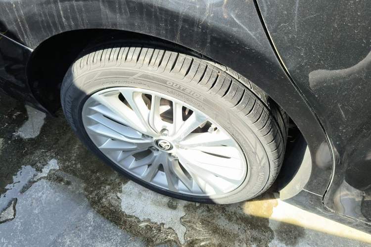 Used Toyota Camry 2019 2.5G Luxury Edition China VI Standard Right Rear Wheel Hub