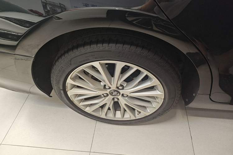 Used Toyota Camry 2019 Revised Version 2.5G Luxury Edition Right Rear Wheel Hub
