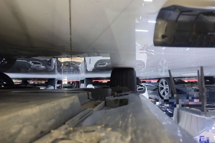 Used Toyota Camry 2019 Revised Version 2.5S Fēngshàng Edition Right Side Sill