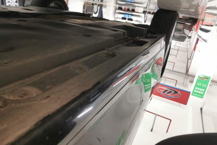 Used Toyota Camry 2019 2.0G Luxury Edition China VI Standard Right Side Sill