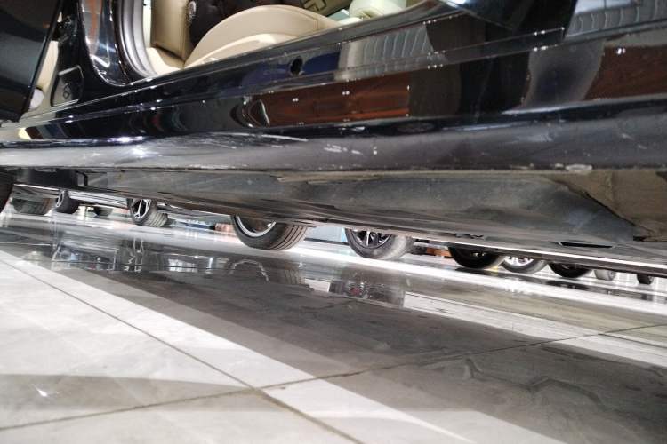Used Toyota Camry 2019 2.5G Luxury Edition China VI Standard Right Side Sill