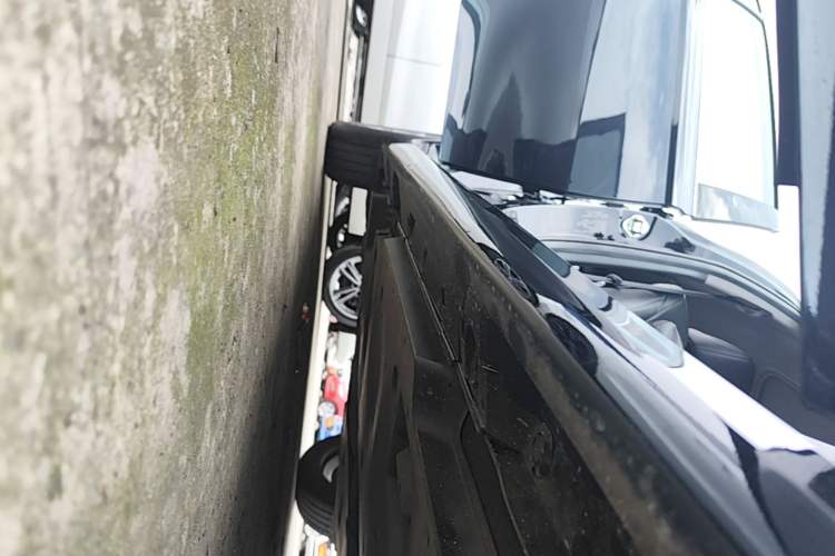 Used Toyota Camry 2019 2.0G Luxury Edition China VI Standard Right Side Sill