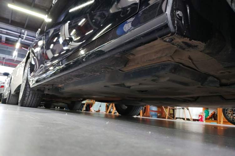 Used Toyota Camry 2019 2.5G Luxury Edition China V Standard Right Side Sill