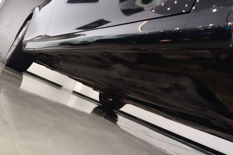 Used Toyota Camry 2019 2.5G Luxury Edition China VI Standard Right Side Sill