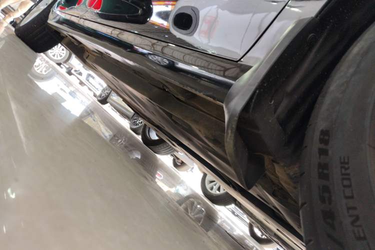 Used Toyota Camry 2019 Revised Version 2.5G Luxury Edition Right Side Sill