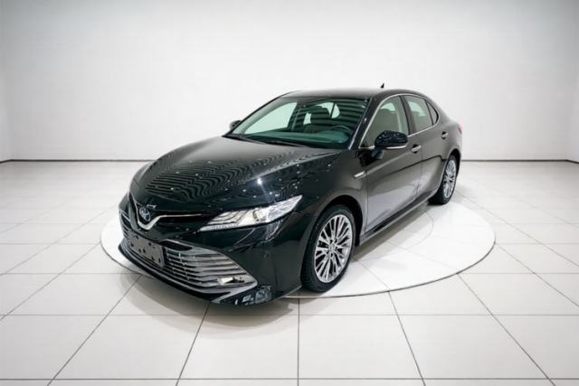 Ojetý Toyota Camry 2019 Revised Version Dual-Engine 2.5 HG Luxury Edition