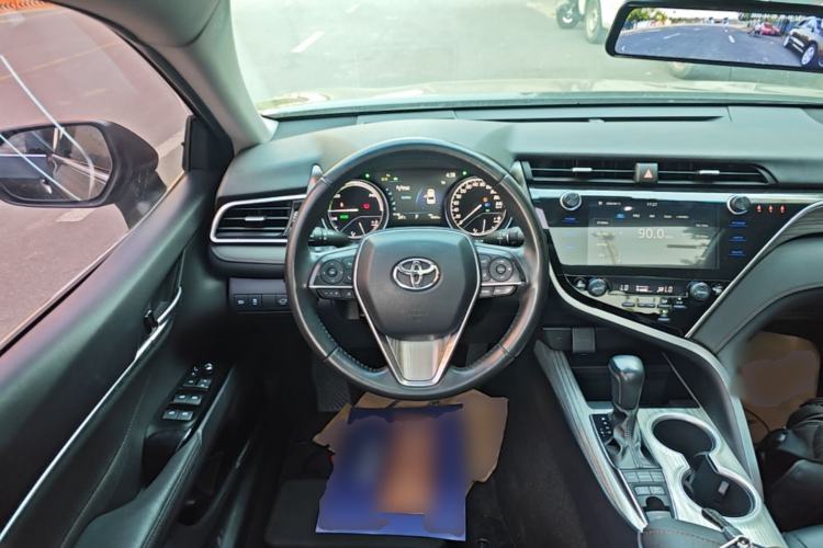 Used Toyota Camry 2019 Revised Version Dual-Engine 2.5 HG Luxury Edition Steering Wheel