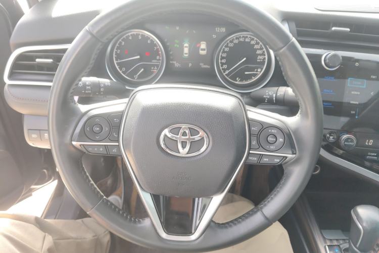 Used Toyota Camry 2019 Revised Version 2.5G Luxury Edition Steering Wheel