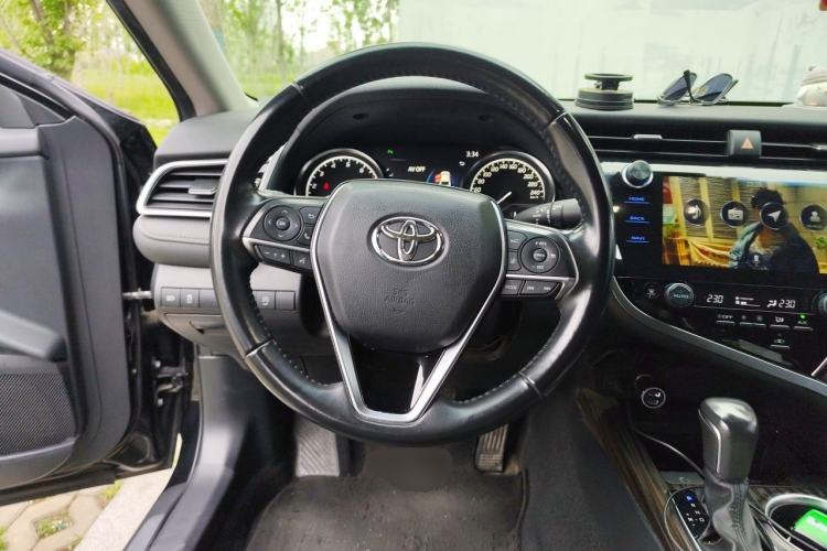 Used Toyota Camry 2019 Revised Version 2.0G Luxury Edition Steering Wheel