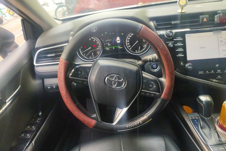 Used Toyota Camry 2019 2.5G Luxury Edition China VI Standard Steering Wheel