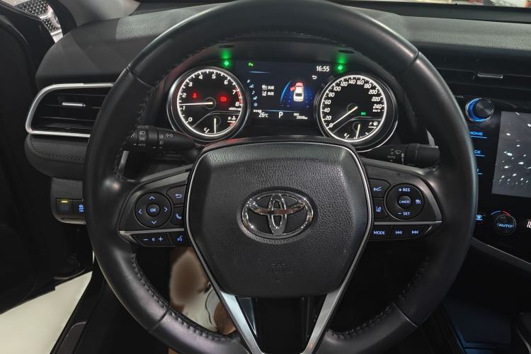 Used Toyota Camry 2019 2.0G Luxury Edition China VI Standard Steering Wheel