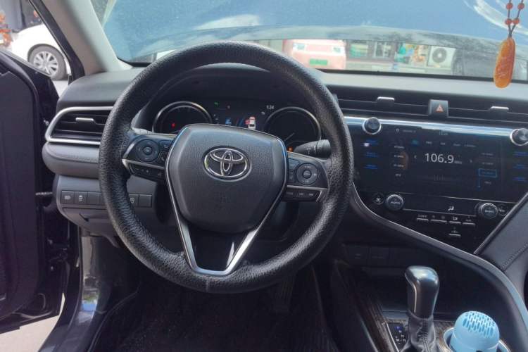 Used Toyota Camry 2019 Revised Version 2.0G Luxury Edition Steering Wheel