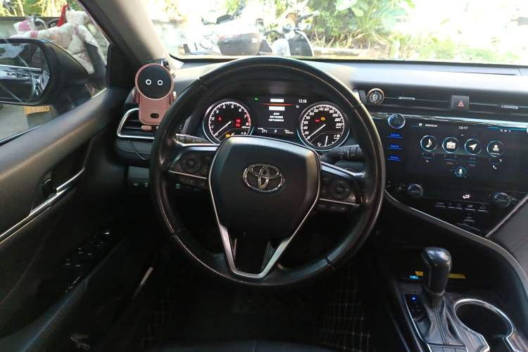 Used Toyota Camry 2019 2.5G Luxury Edition China V Standard Steering Wheel