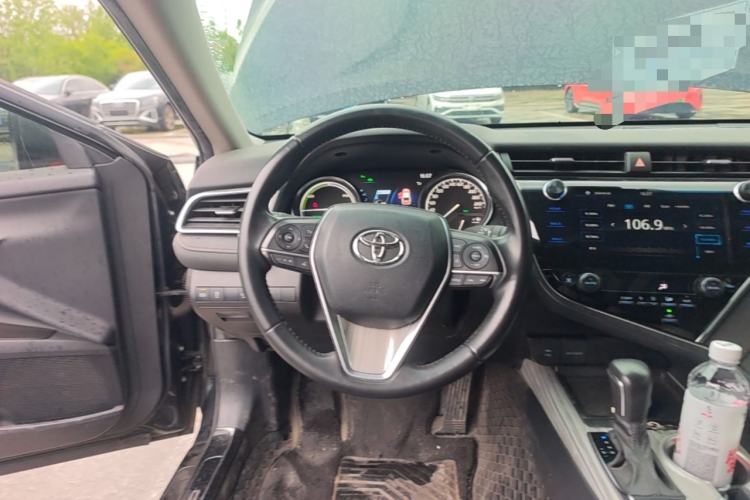 Used Toyota Camry 2019 Dual-Engine 2.5 HG Luxury Edition China V Standard Steering Wheel