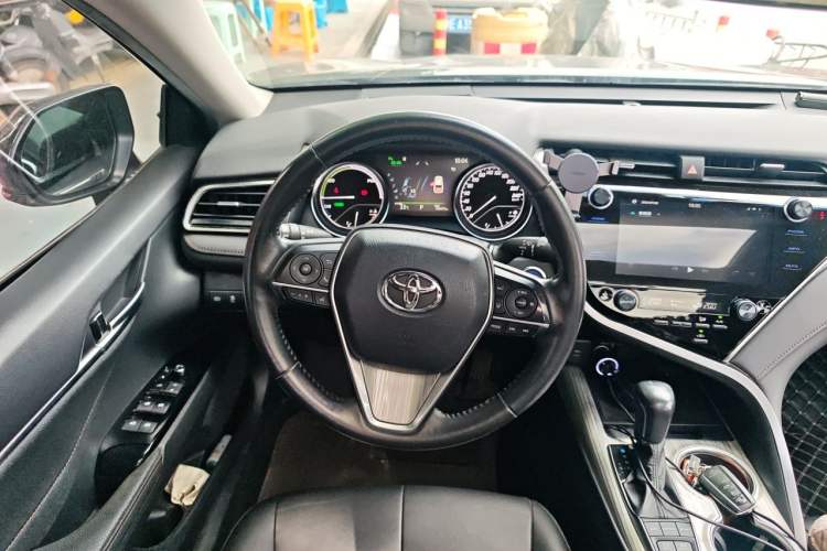 Used Toyota Camry 2019 Revised Version Dual-Engine 2.5 HG Luxury Edition Steering Wheel