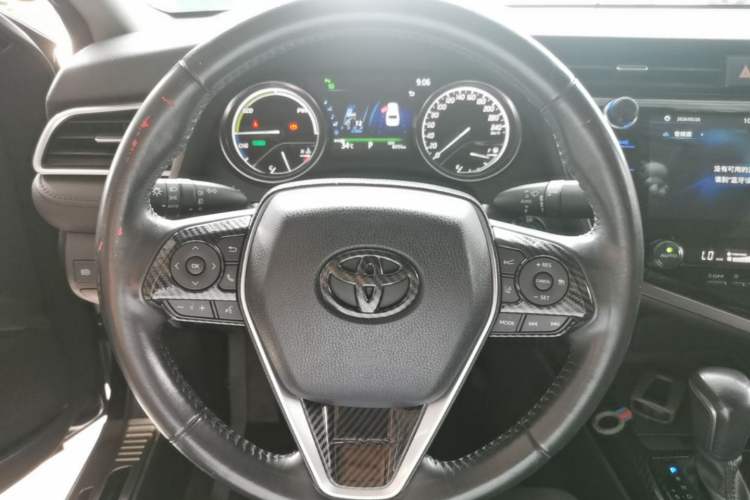Used Toyota Camry 2019 Dual-Engine 2.5HS FENGSHANG Edition China VI Standard Steering Wheel