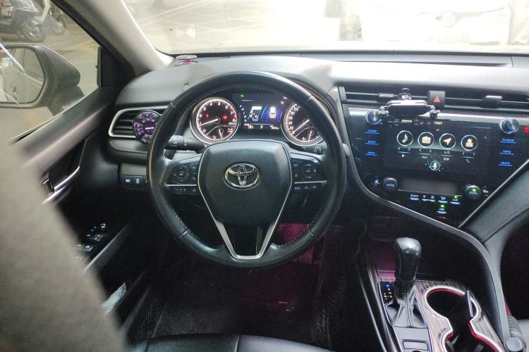 Used Toyota Camry 2019 2.0G Luxury Edition China VI Standard Steering Wheel