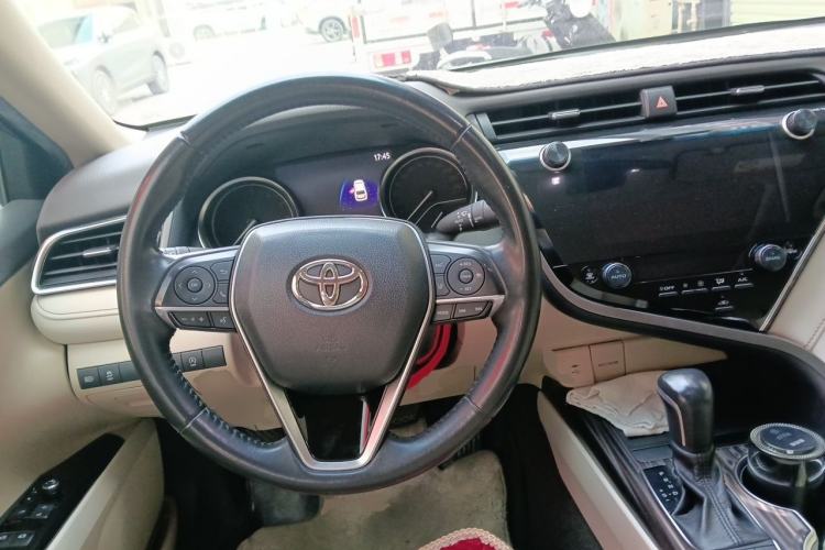 Used Toyota Camry 2019 2.5G Luxury Edition China VI Standard Steering Wheel