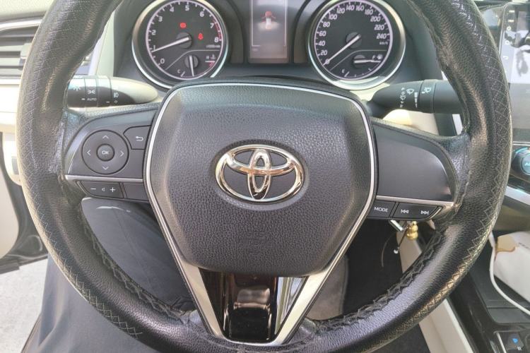Used Toyota Camry 2019 2.0E Elite Edition China VI Standard Steering Wheel