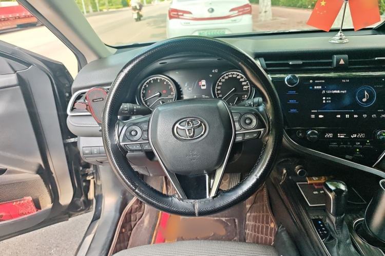 Used Toyota Camry 2019 2.5G Luxury Edition China VI Standard Steering Wheel