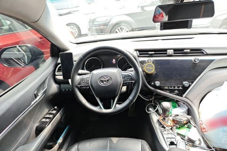 Used Toyota Camry 2019 Revised Version Dual-Engine 2.5 HG Luxury Edition Steering Wheel