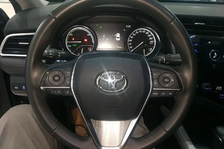 Used Toyota Camry 2019 Revised Version Dual-Engine 2.5 HG Luxury Edition Steering Wheel