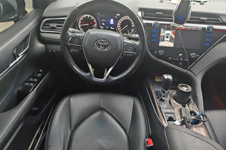 Used Toyota Camry 2019 2.5G Luxury Edition China VI Standard Steering Wheel