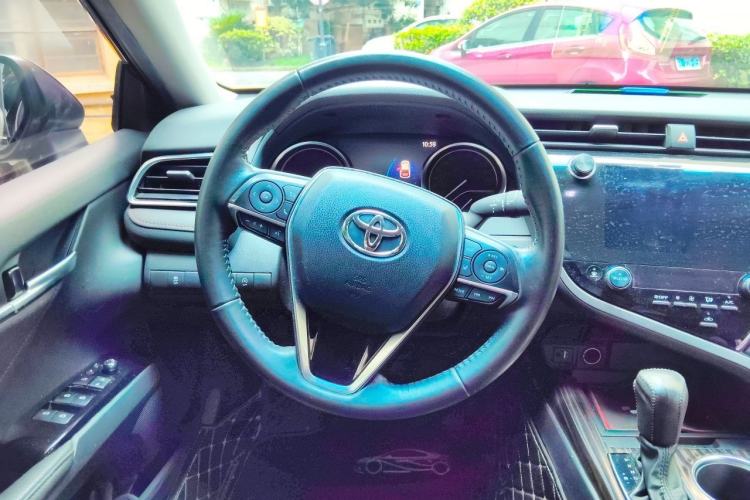 Used Toyota Camry 2019 2.0G Luxury Edition China VI Standard Steering Wheel