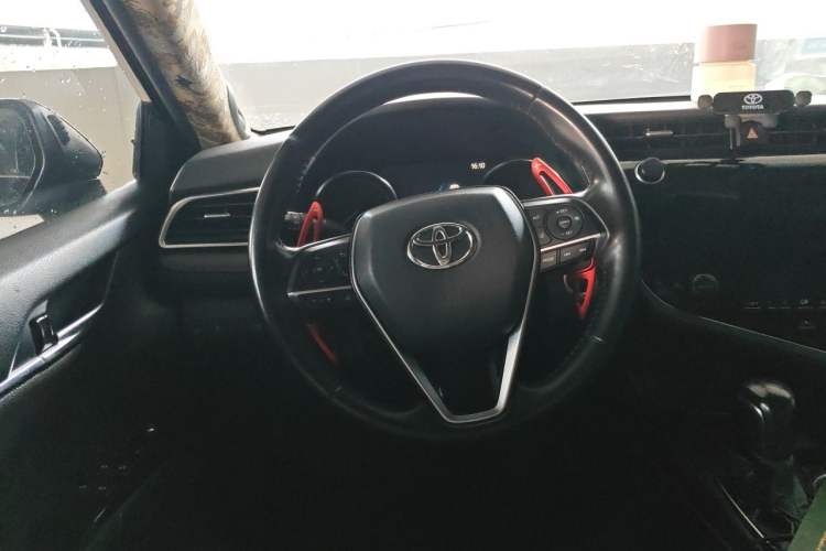 Used Toyota Camry 2019 2.5G Luxury Edition China VI Standard Steering Wheel