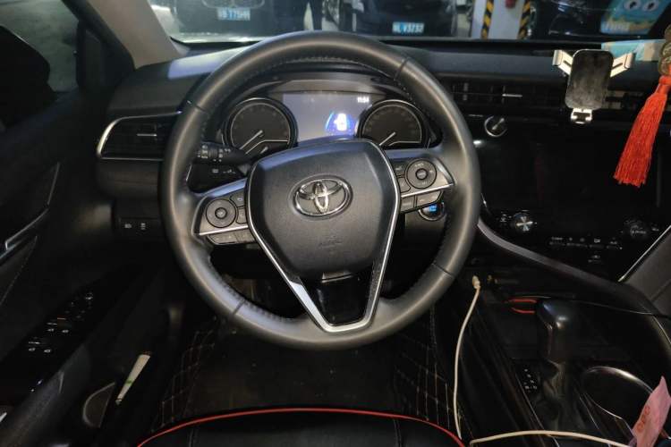 Used Toyota Camry 2019 Revised Version 2.0G Luxury Edition Steering Wheel