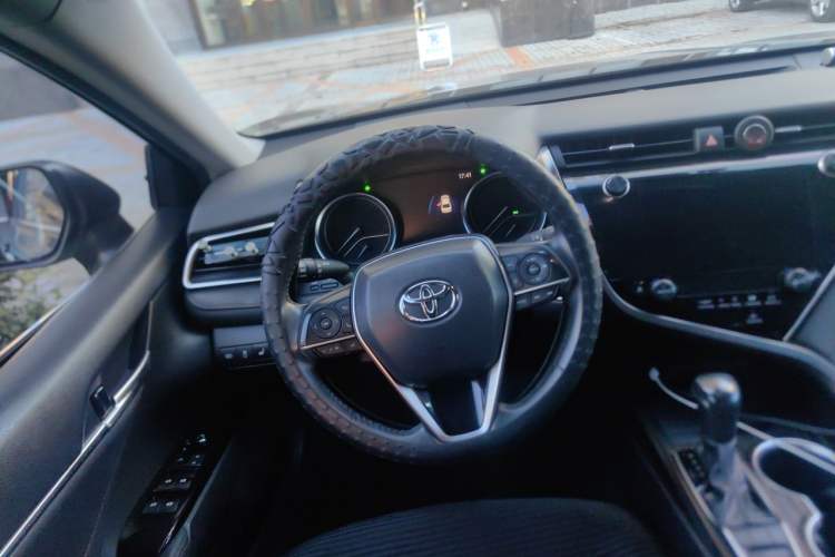 Used Toyota Camry 2019 Revised Version 2.5G Luxury Edition Steering Wheel