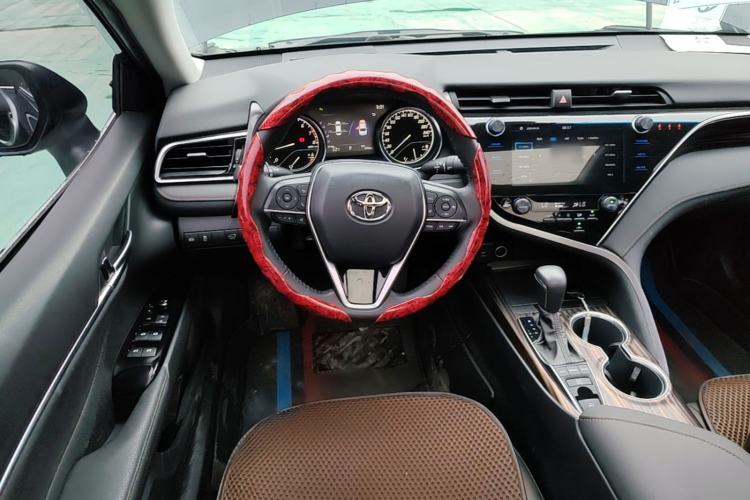 Used Toyota Camry 2019 2.5G Luxury Edition China VI Standard Steering Wheel