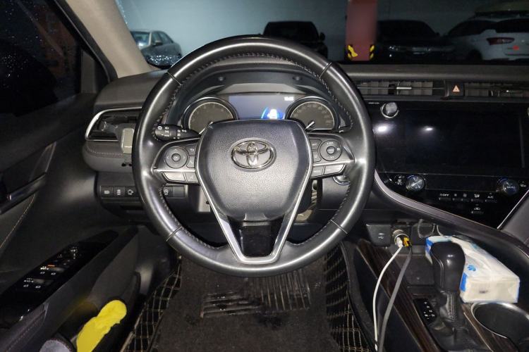 Used Toyota Camry 2019 2.0G Luxury Edition China VI Standard Steering Wheel