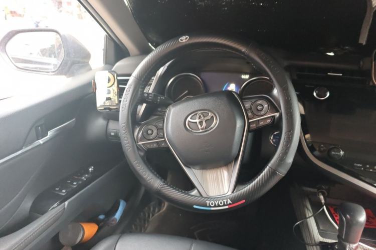 Used Toyota Camry 2019 Dual-Engine 2.5 HG Luxury Edition China VI Standard Steering Wheel