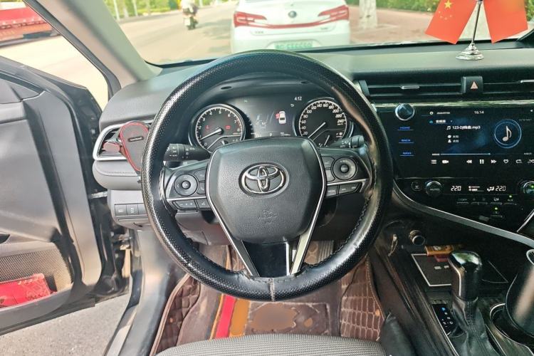 Used Toyota Camry 2019 2.5G Luxury Edition China VI Standard Steering Wheel