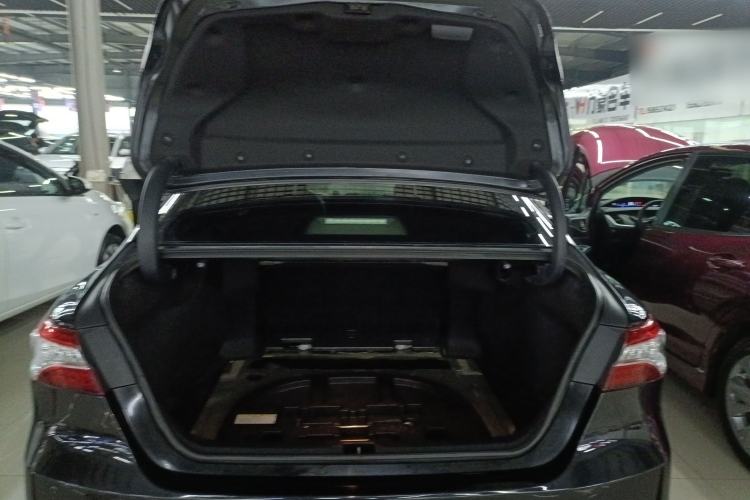 Used Toyota Camry 2019 2.0G Luxury Edition China VI Standard Trunk