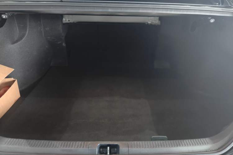 Used Toyota Camry 2019 2.0G Luxury Edition China VI Standard Trunk