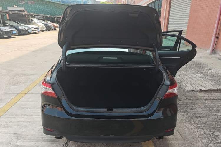 Used Toyota Camry 2019 Revised Version 2.5G Luxury Edition Trunk