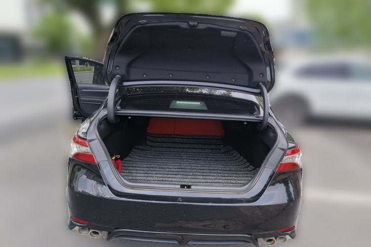 Used Toyota Camry 2019 2.5S FENGSHANG Version China V Standard Trunk