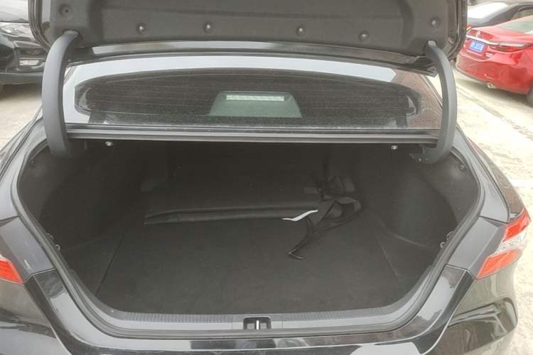Used Toyota Camry 2019 2.0G Luxury Edition China VI Standard Trunk