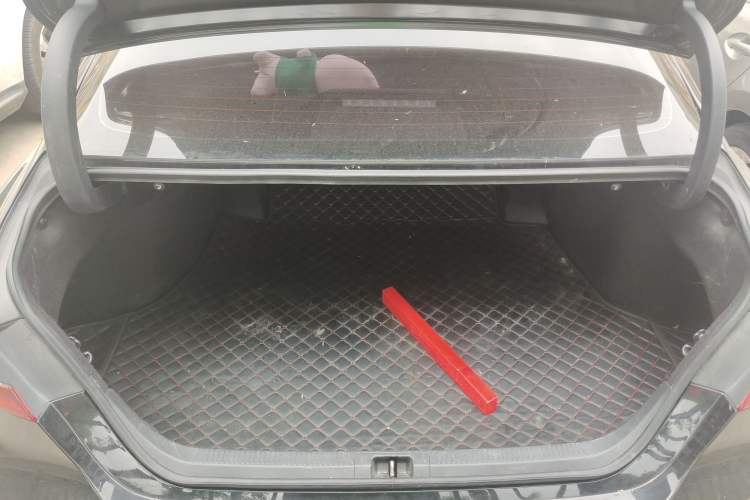 Used Toyota Camry 2019 2.0G Luxury Edition China VI Standard Trunk