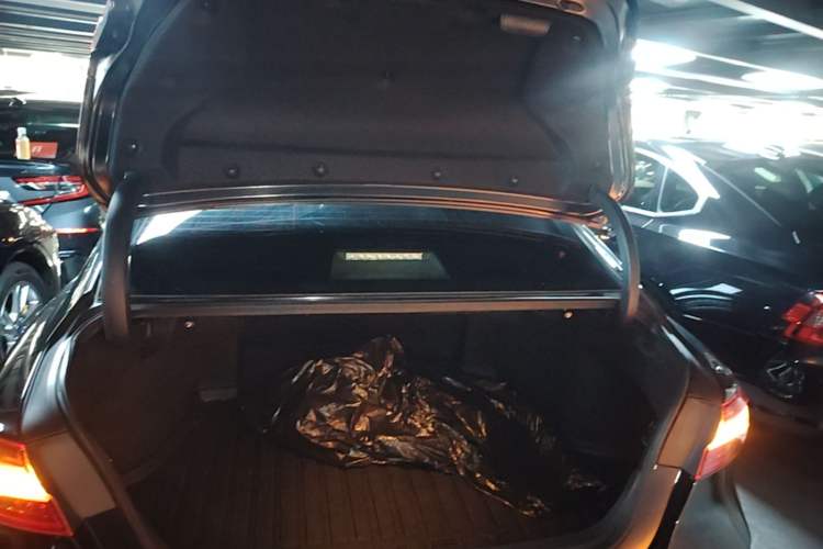 Used Toyota Camry 2019 Revised Version 2.5G Luxury Edition Trunk