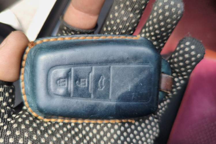 Used Toyota Camry 2019 Revised Version 2.5G Luxury Edition Vehicle Key