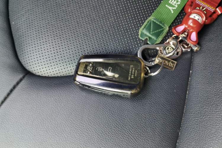 Used Toyota Camry 2019 Revised Version 2.5G Luxury Edition Vehicle Key