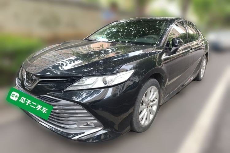 Used Toyota Camry 2019 Revised Version 2.0G Luxury Edition Guazi used car, China used car export, Used car for sale, Used cars, Cheapest cars for sale