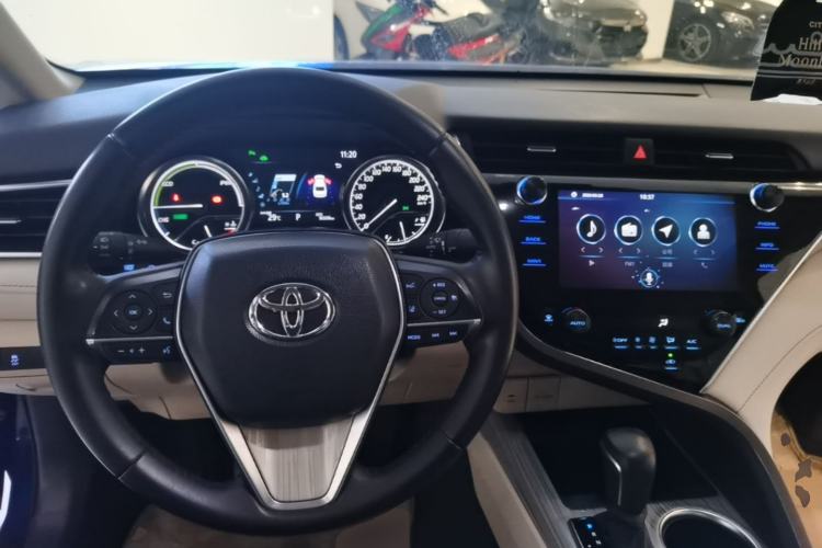 Used Toyota Camry 2019 Dual-Engine 2.5 HG Luxury Edition China VI Standard Center Console