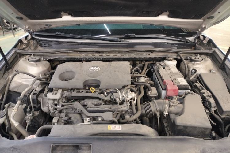 Used Toyota Camry 2019 2.0G Luxury Edition China VI Standard Engine Bay
