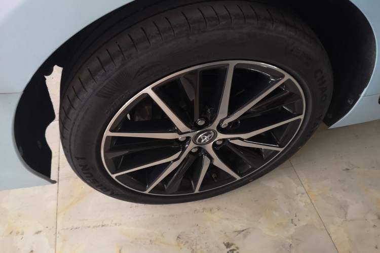 Used Toyota Camry 2019 2.0G Luxury Edition China VI Standard Exterior 5